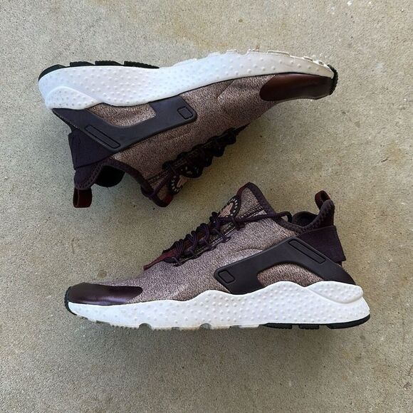 Nike Air Huarache Sneakers Port Wine Ultra Running Shoes Women’s Size 6.5 - Picture 1 of 5